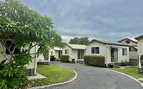 Maclean Riverside Cabin Park